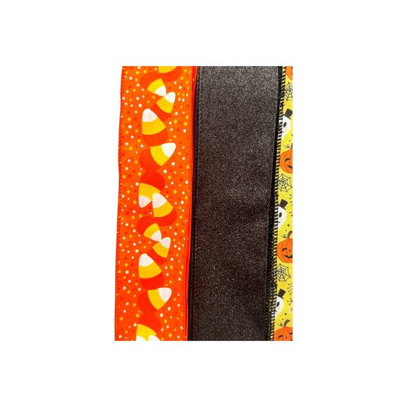 Halloween Haunted House Wreath Kit - Happy Halloween Sign & Coordinating Ribbons - Picture 4 of 5